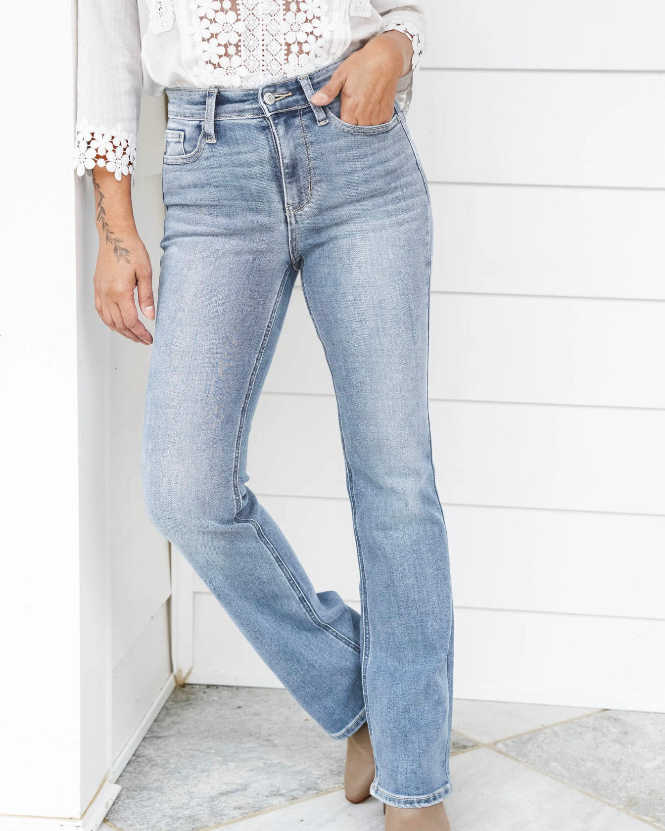 Paloma 2.0 Light Wash Bootcut Shapewear Jeans